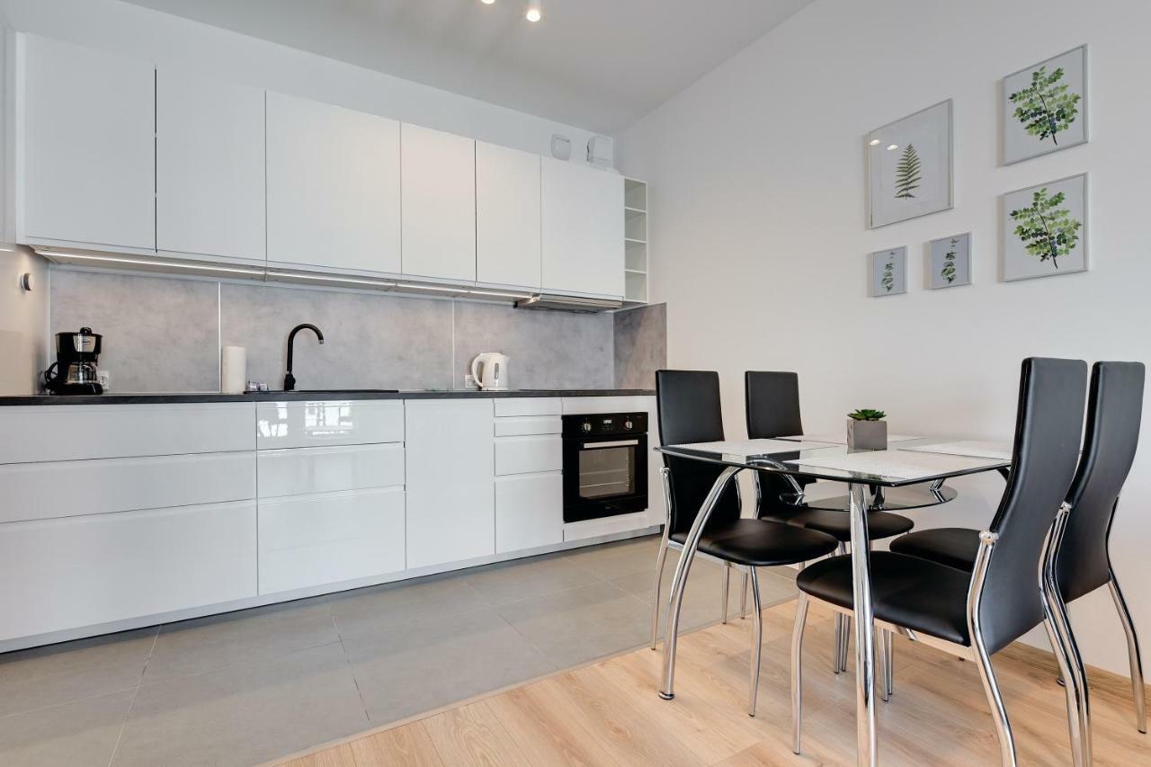 Wave Apartments Nowa Grobla Old Town Гданьск Экстерьер фото