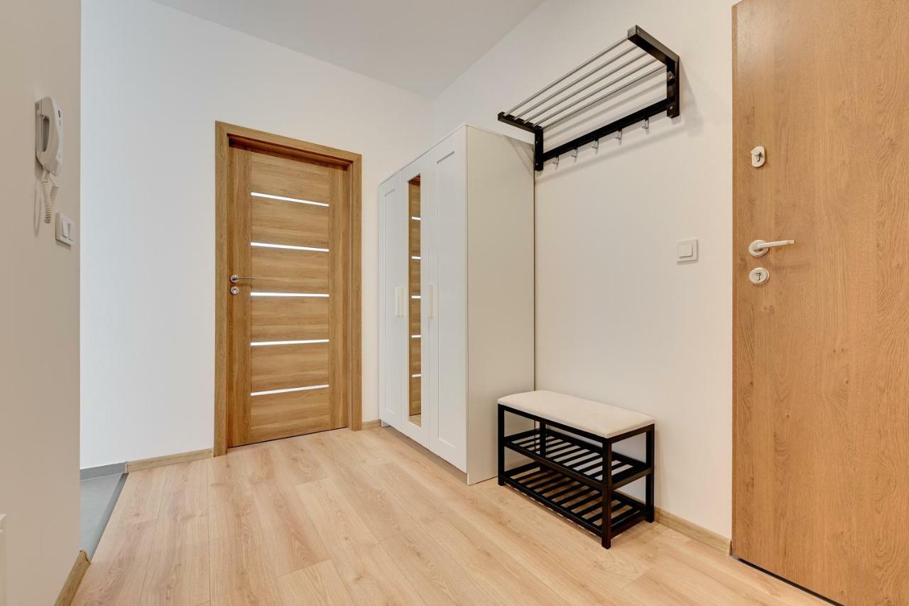 Wave Apartments Nowa Grobla Old Town Гданьск Экстерьер фото